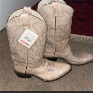 Hervi light beige cowboy boots SIZE UNKNOWN but fits like a 9.